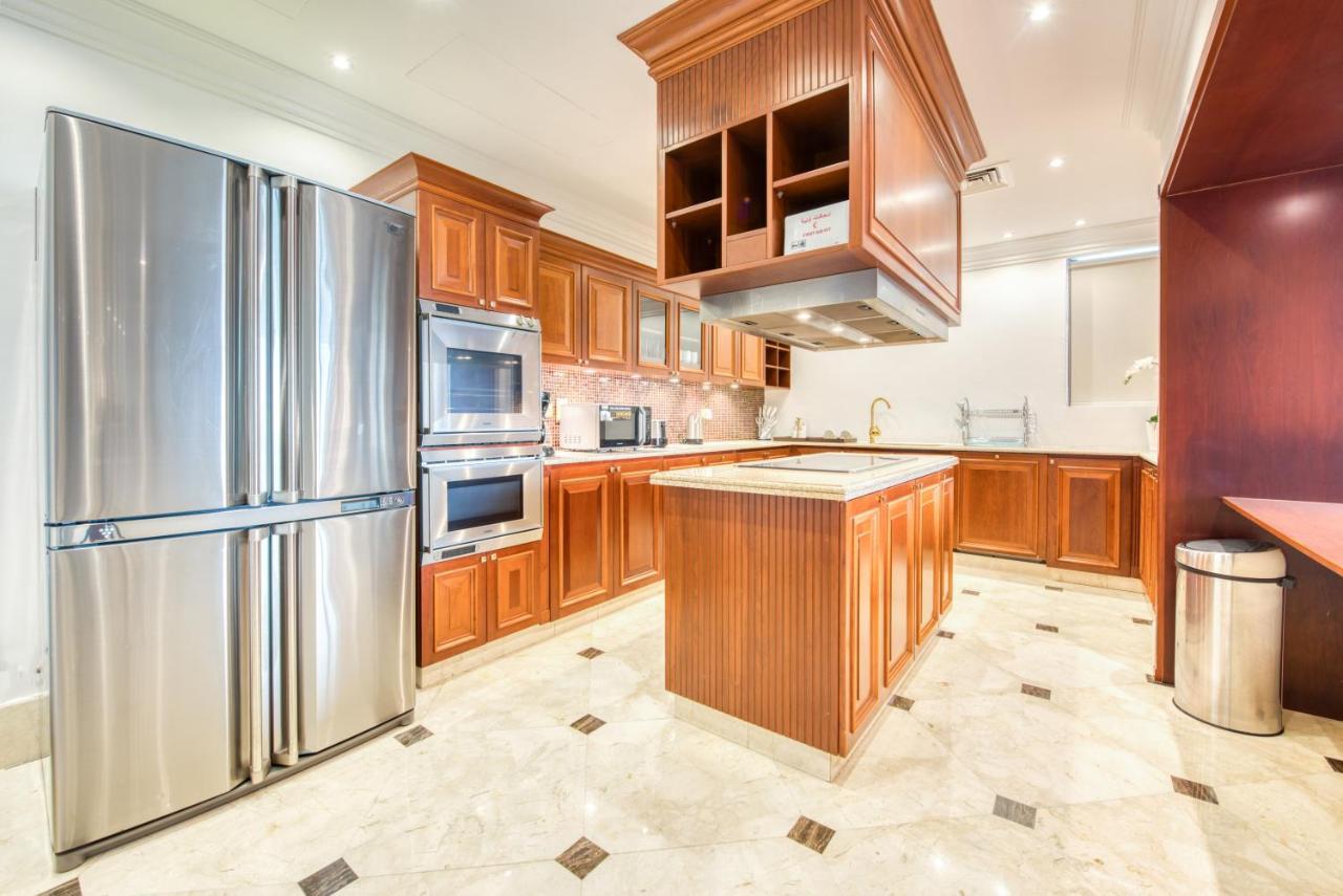 Maison Privee - Shams 1 Dubai